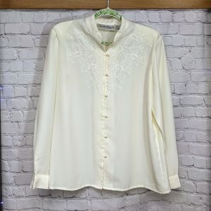 Vintage cream embroidered blouse
